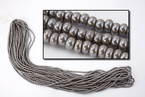 48020- Luster Opaque Gray Czech Seed Beads