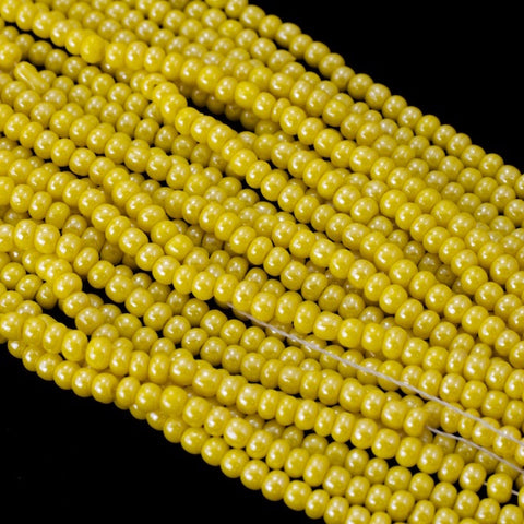 6/0 Luster Yellow Czech Seed Bead (1/2 Kilo) #BL659