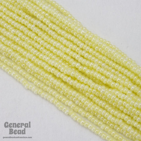 11/0 Ceylon Yellow Czech Seed Bead (10 Gm, Hank, 1/2 Kilo) #CSG085-General Bead