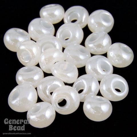 8/0 White Pearl Czech Raindrop-General Bead