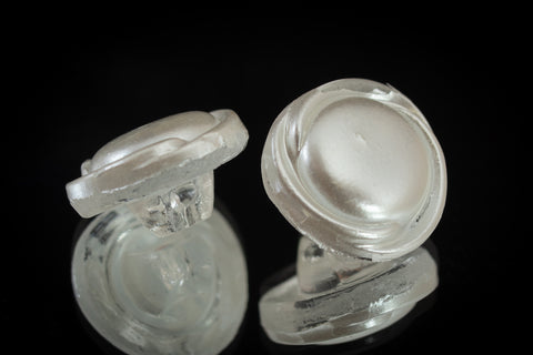14mm Pearl White Glass Button #BUT127