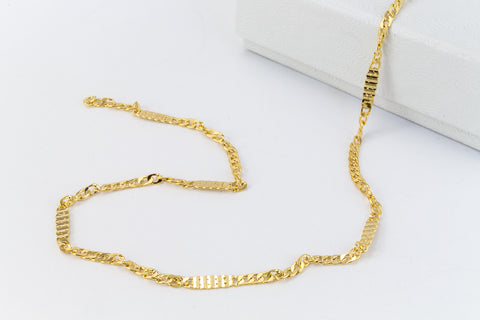 Bright Gold 2.3mm Squashed Curb Chain #CC113-General Bead