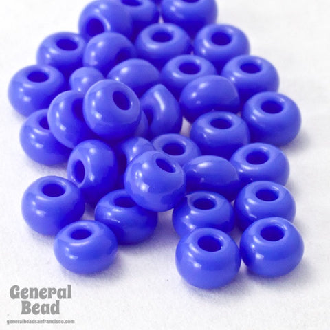 8/0 Opaque Periwinkle Czech Seed Bead (40 Gm, 1/2 Kilo) #CSD009-General Bead
