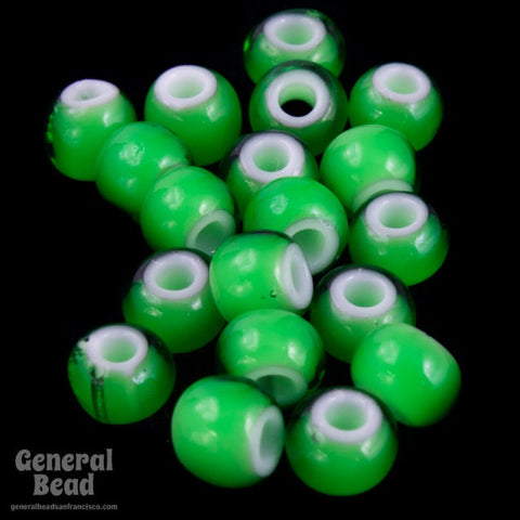 8/0 White Heart Green Czech Seed Bead (20 Gm, 1/2 Kilo) #CSD069-General Bead