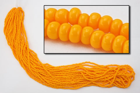 10/0 Opaque Tangerine Czech Seed Bead (10 Gm, Hank, 1/2 Kilo) #CSF005-General Bead