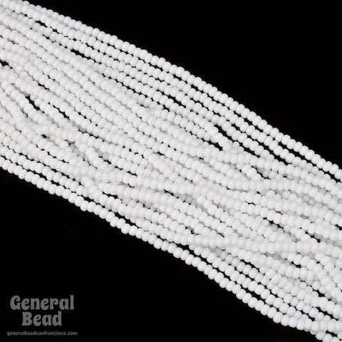 10/0 Opaque White Czech Seed Bead (10 Gm, Hank, 1/2 Kilo) #CSF012-General Bead