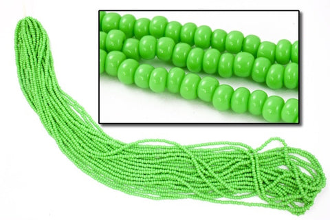 10/0 Opaque Pea Green Czech Seed Bead (1/2 Kilo) Preciosa #53230