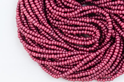 11/0 Pearl Garnet Czech Seed Bead (10 Gm, Hank, 1/2 Kilo) #CSG246-General Bead