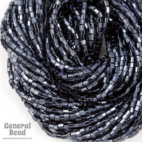 10/0 Gunmetal 2 Cut Czech Seed Bead (Hank) #CSM013-General Bead