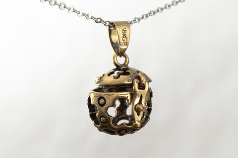 19mm x 26mm Antique Brass Floral Cutout Diffuser Cage Pendant #MBD014