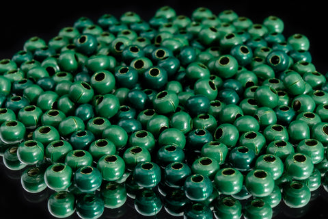 8/0 Dark Green Metal Seed Bead