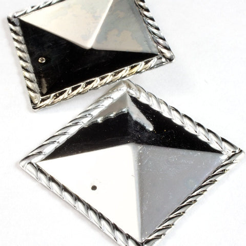 30mm Silver Square Pyramid (4 Pcs) #2762-General Bead