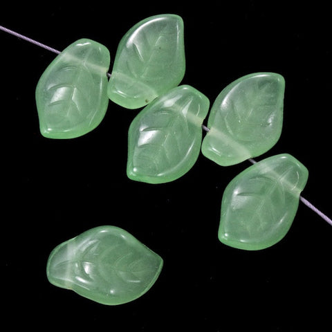 15mm Peridot Opal Curved Leaf (5 Pcs) #3290-General Bead