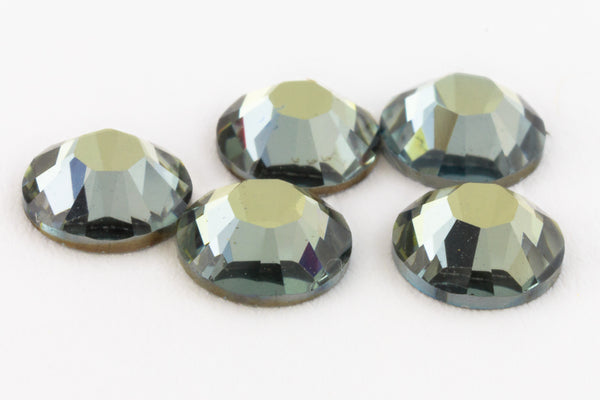 Crystal-Wholesale Austrian Clear CRYSTAL (001) 2058/2088 Crystal Flatbacks Rhinestones Nail Art Mixed With Sizes Ss5, Ss7, Ss9, Ss12, Ss16, Ss20, Ss30, 144 Piece Made in Austria Crystal-Wholesale Austrian Clear CRYSTAL (001) 2058/2088 Crystal Flatbacks Rhinestones Nail Art Mixed With Sizes Ss5, Ss7, Ss9, Ss12, Ss16, Ss20, Ss30, 144 Piece Made in Austria