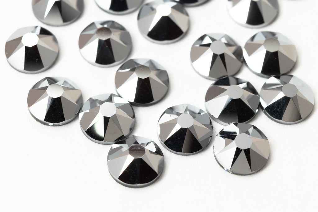 Swarovski 2088 Crystal Light Chrome Flat Back Rhinestones (30ss