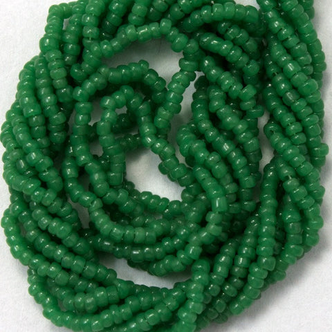 13/0 Opaque Leaf Green Vintage Seed Bead #XRB150-General Bead