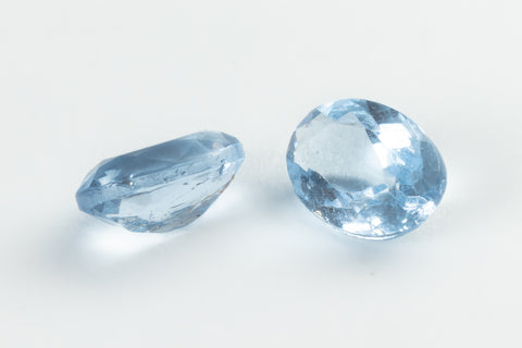 Vintage 5mm x 7mm Light Sapphire Oval Fancy Stone #XS171-A