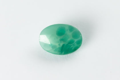 Vintage 5mm x 7mm Mottled Green Oval Fancy Stone #XS177-B